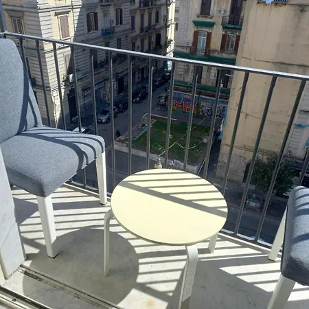 Vista Mancini Apartman Nápoly
