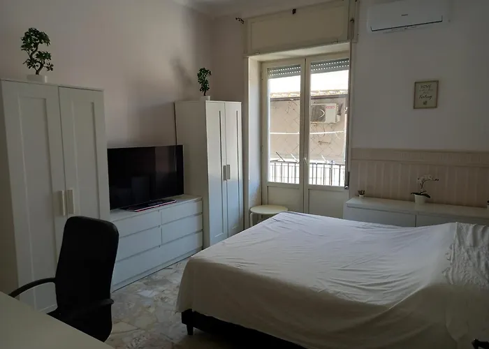 Vista Mancini 아파트 *